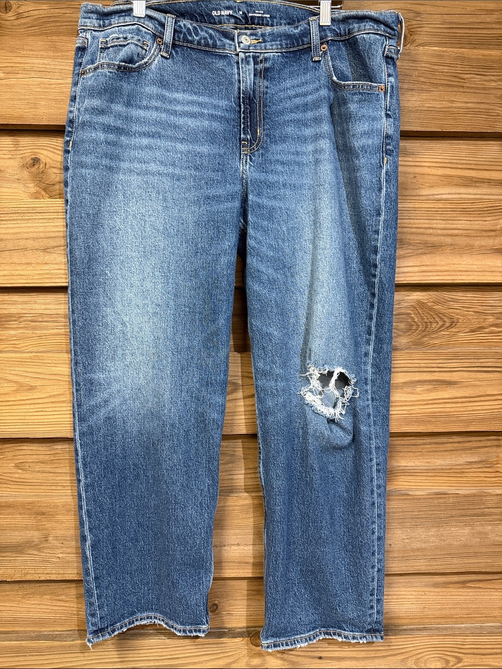 Old Navy Mid-rise Boyfriend Loose Jeans - Picture 2 of 6
